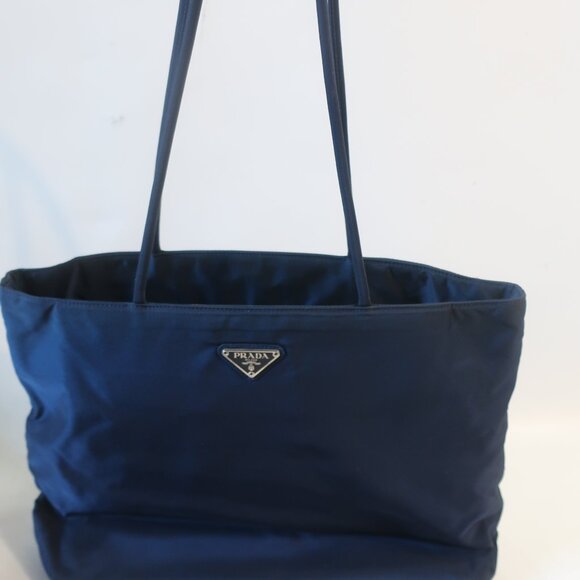 Authentic Women Prada Tessuto City (21) Blue Baltico Nylon Shopper Tote Handbag - Picture 3 of 15